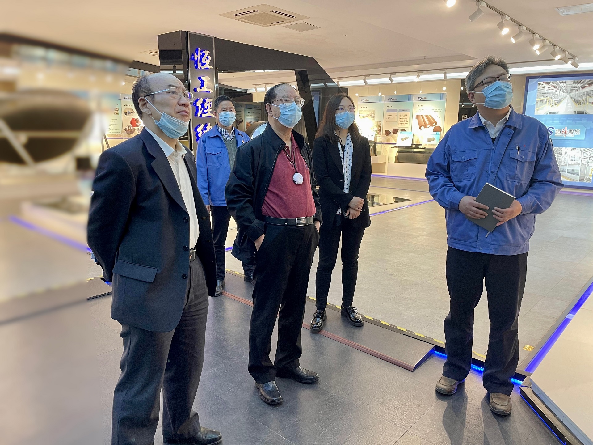 中国开发区协会会长师荣耀一行莅临九体育注册-九体育(中国)
股份调研指导工作.jpg